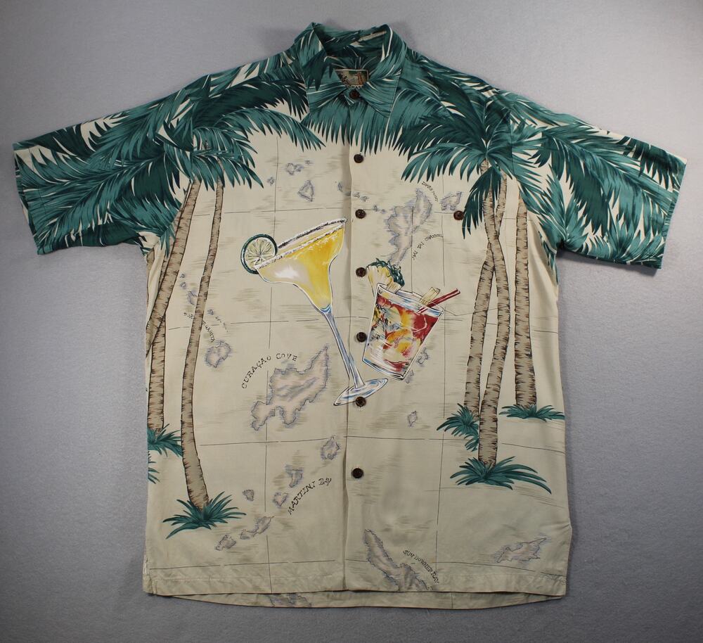 Tori Richard Hawaiian Shirt Men's Medium Button Up Short Sleeve Tropical Camp